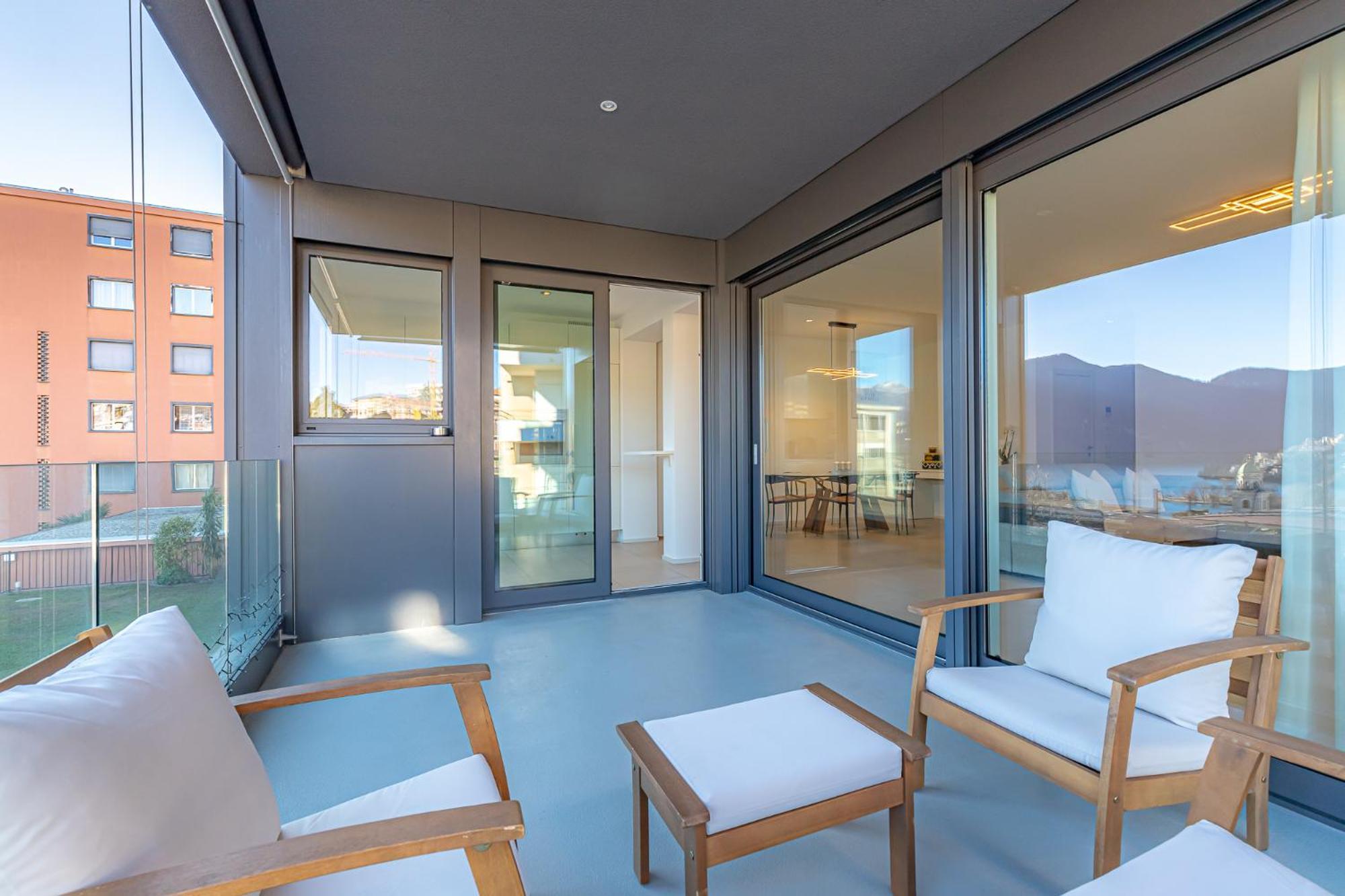 Imperial Of Lugano 3 With A Lake View Behind The Station And 10 Min From The Lake Of Lugano Ngoại thất bức ảnh